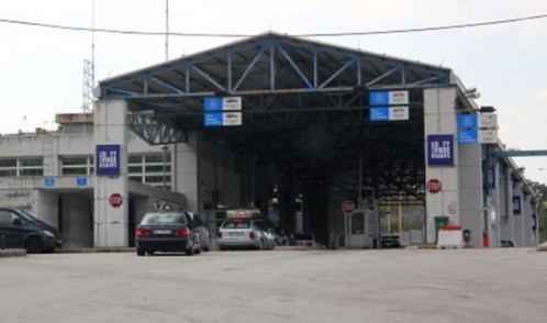 Greqia shtyn masat kufizuese: Kufiri me Shqiperine vijon i mbyllur